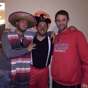 Meet your Posher, Colin